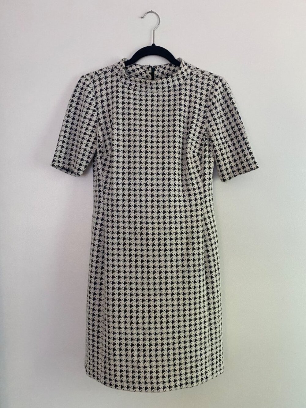 American Living Women’s Houndstooth Short-Sleeve Sheath Dress Size 6